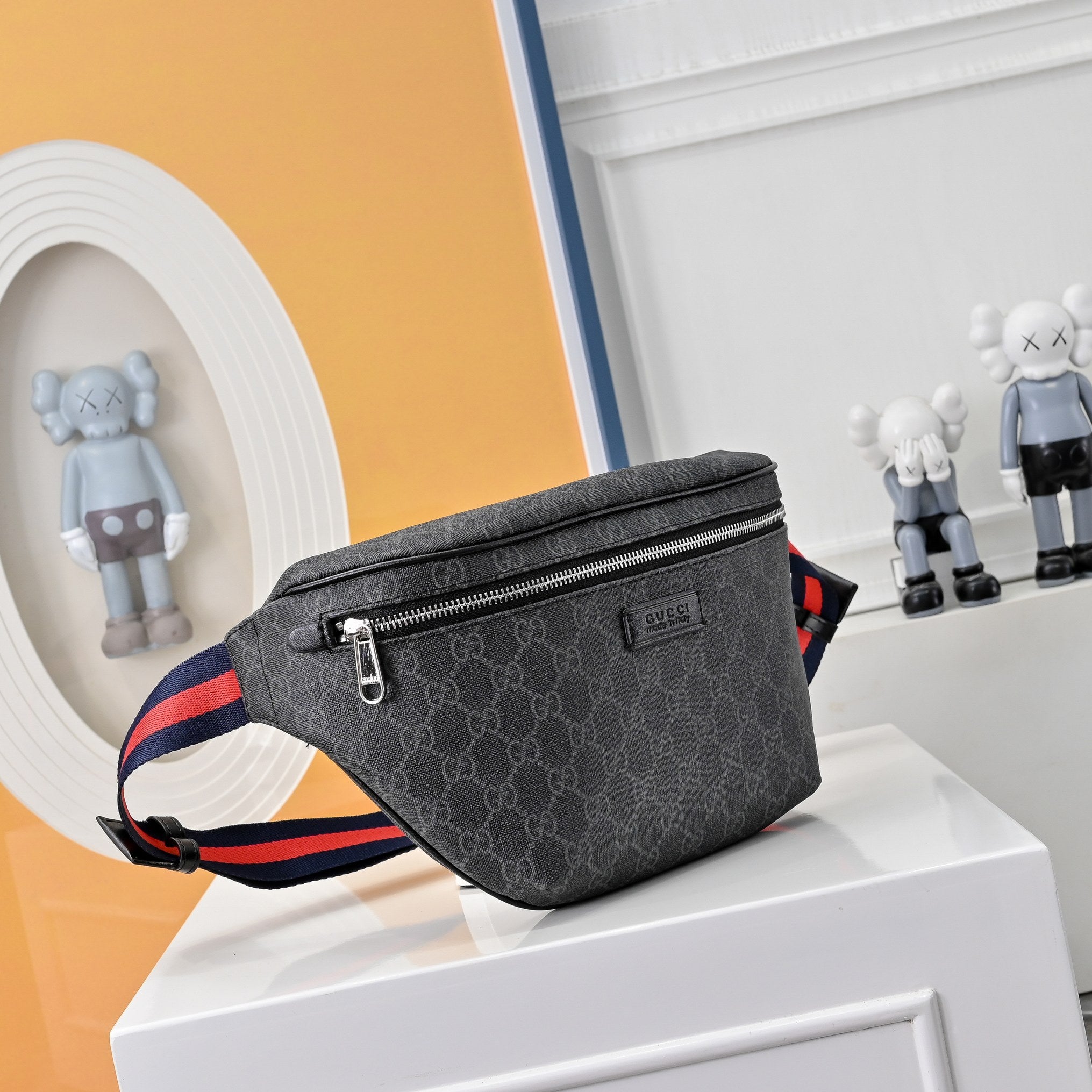 Hype-Beast Essential      .